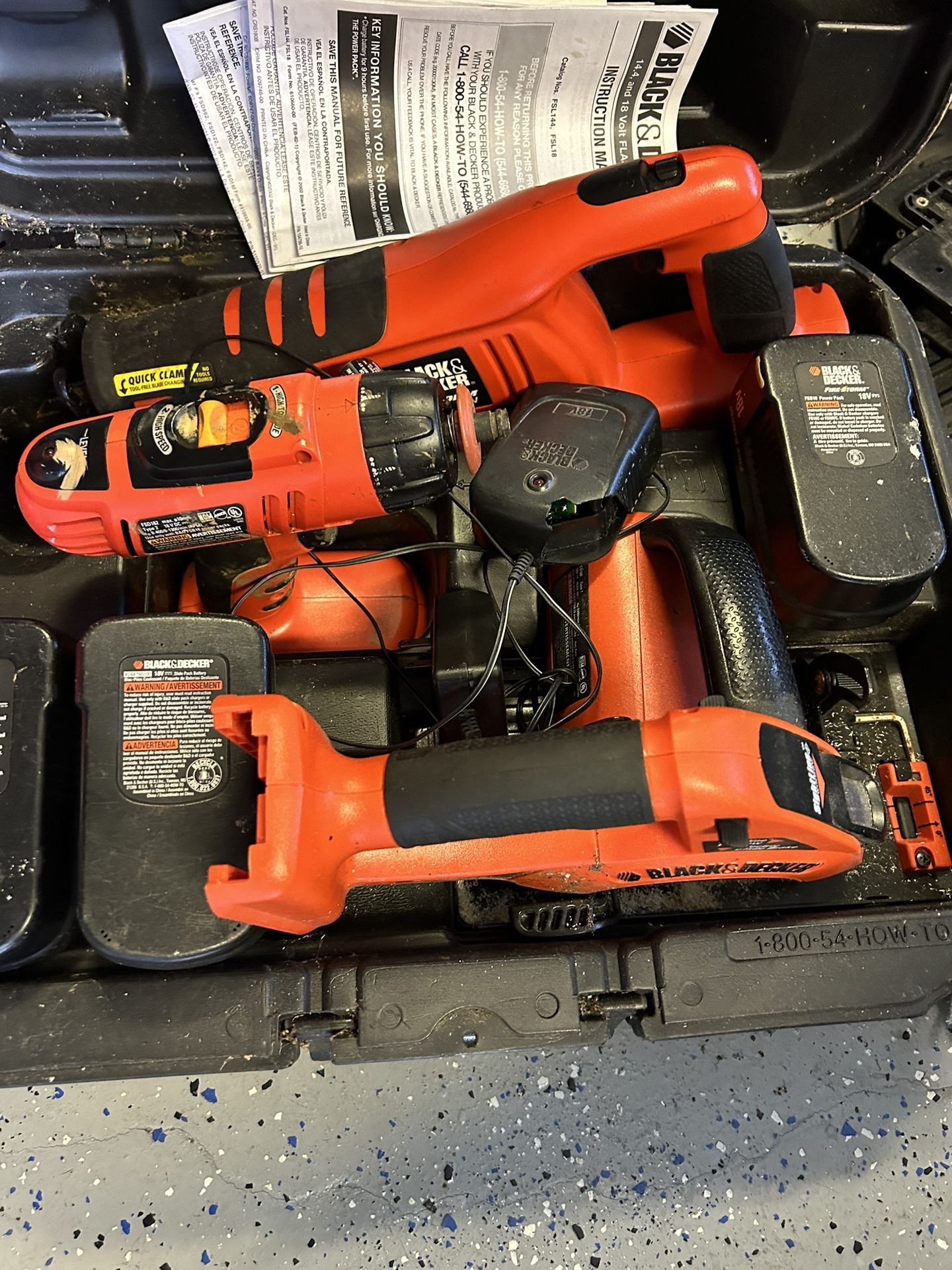Black and Decker Firestorm 18v Cordless Power Tool Drill Saw Charger Combo 18 volt