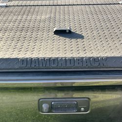 Truck bed cover