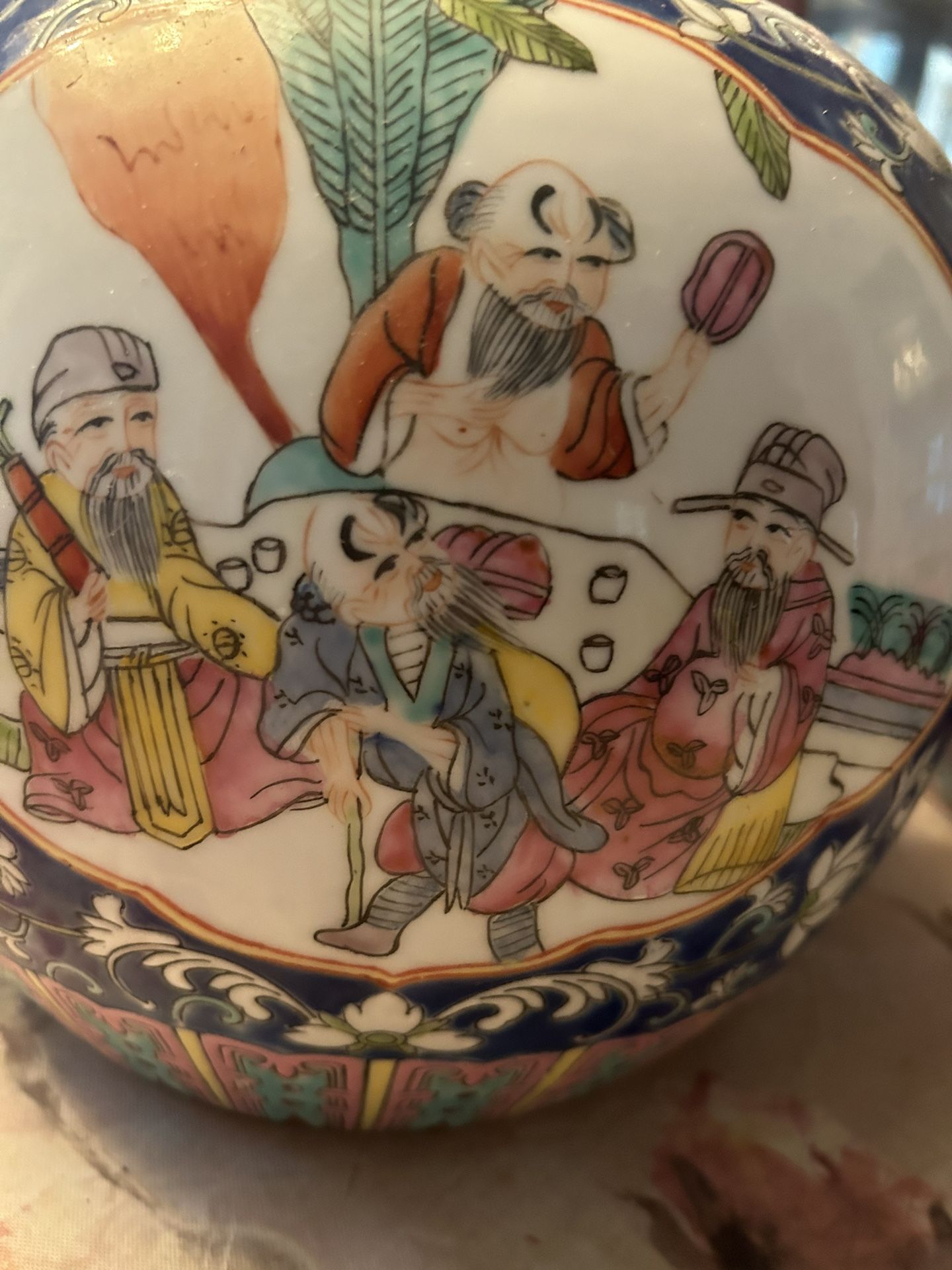 Set Of 2 Ginger jars