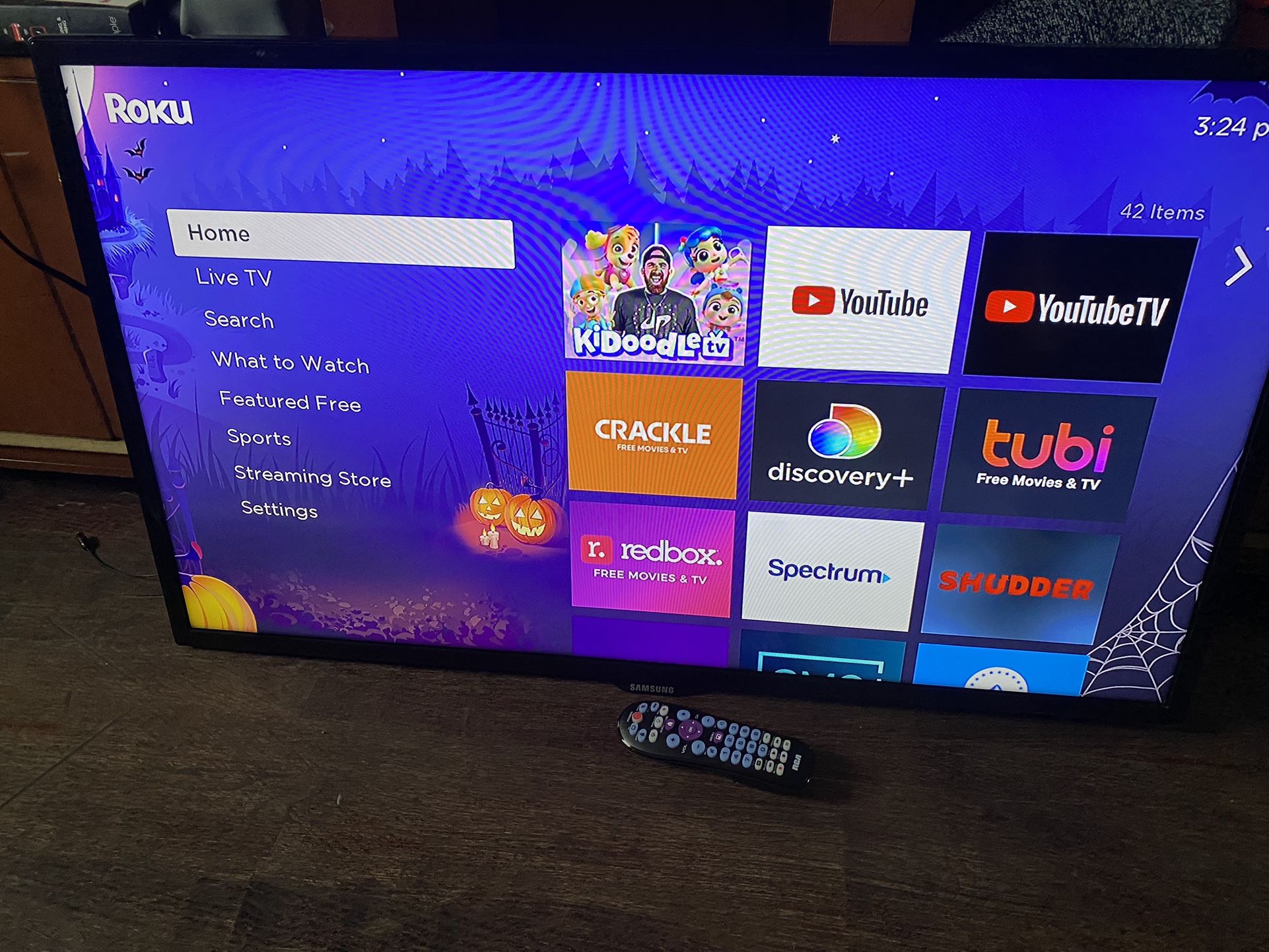 Tv Samsung Tv Roku Player Samsung 40 Inch Tv With Roku Player MAKE AN OFFER!