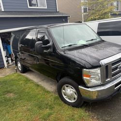 2013 Ford E-150