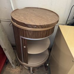 Round Cabinet