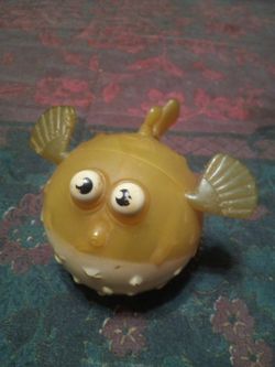 Disney Pixar finding Nemo blowfish figure/bloat/made for McDonald's corporation