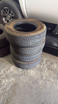 Trailer tires