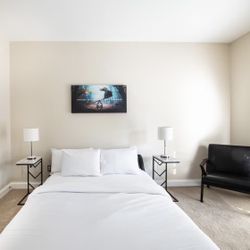 Queen Size Bed Frame And Matrress