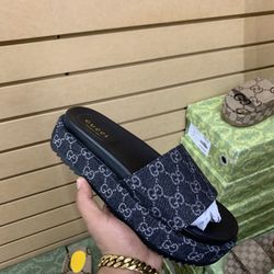 Gucci Slides 