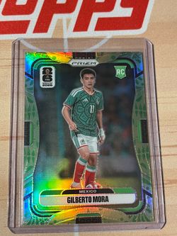 2026 Panini Prizm FIFA World Cup GILBERTO MORA #290 Green AGUILA Prizm /70 Mexico