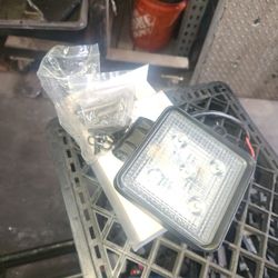 4 LED Lights