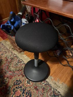 FLEXIBLE SEAT FOR ERGONOMIC MOVEMENT 