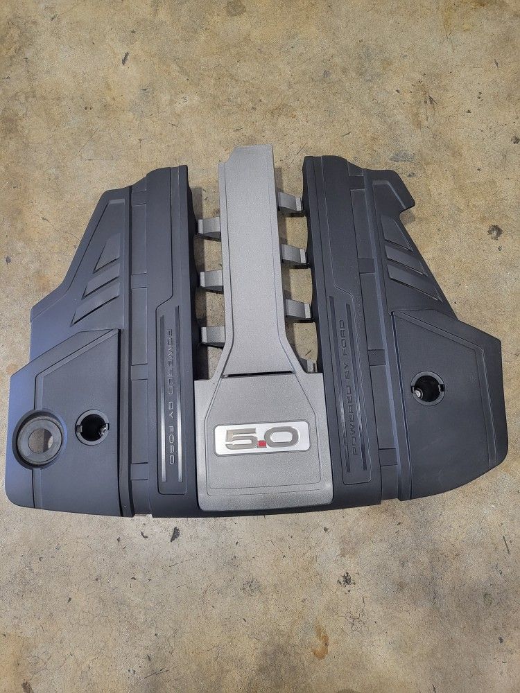 19 Mustang GT Engine Cover