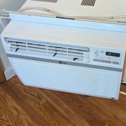 12,000 BTU 10,000 BTU Two High-powered Window Air Conditioners
