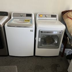 LG TOP LOAD WASHER AND GAS DRYER