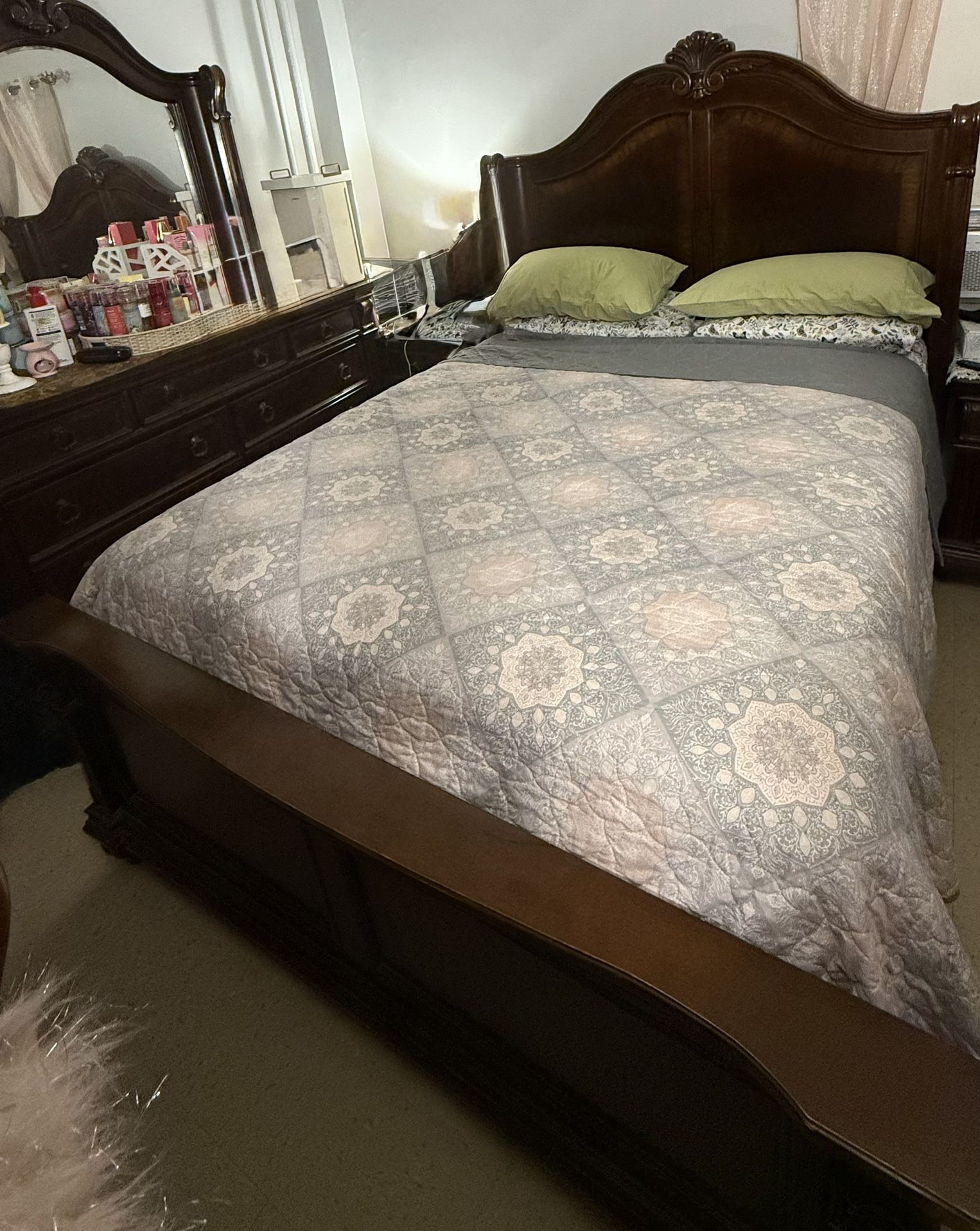 Bedroom 4 Piece Set