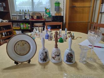 Collectible Sets, Figurines, Bells