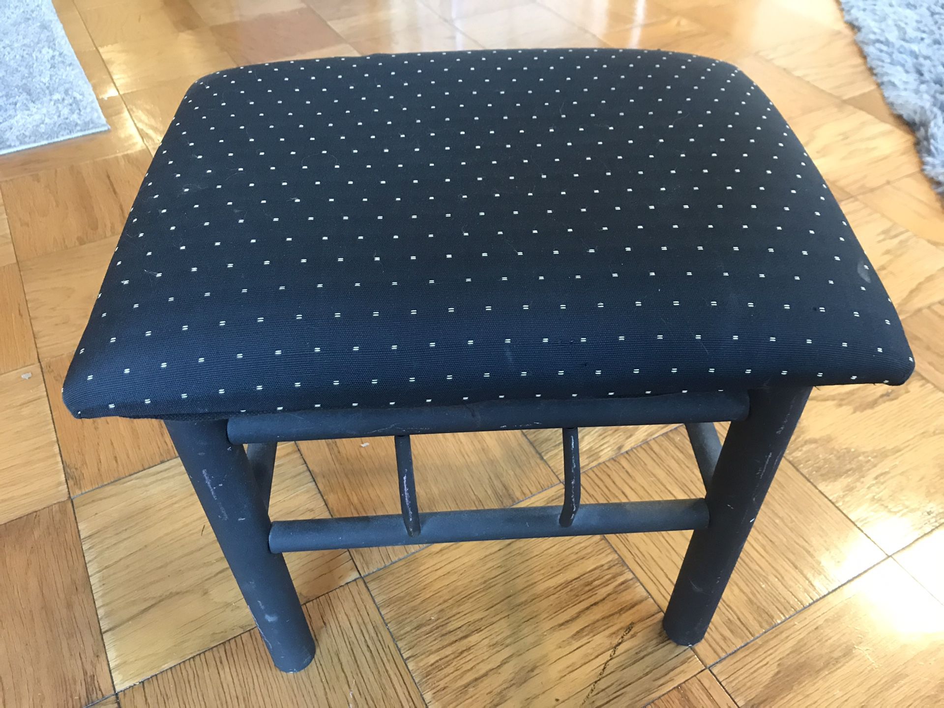 Black Gold Bench ($10 Great Deal!)