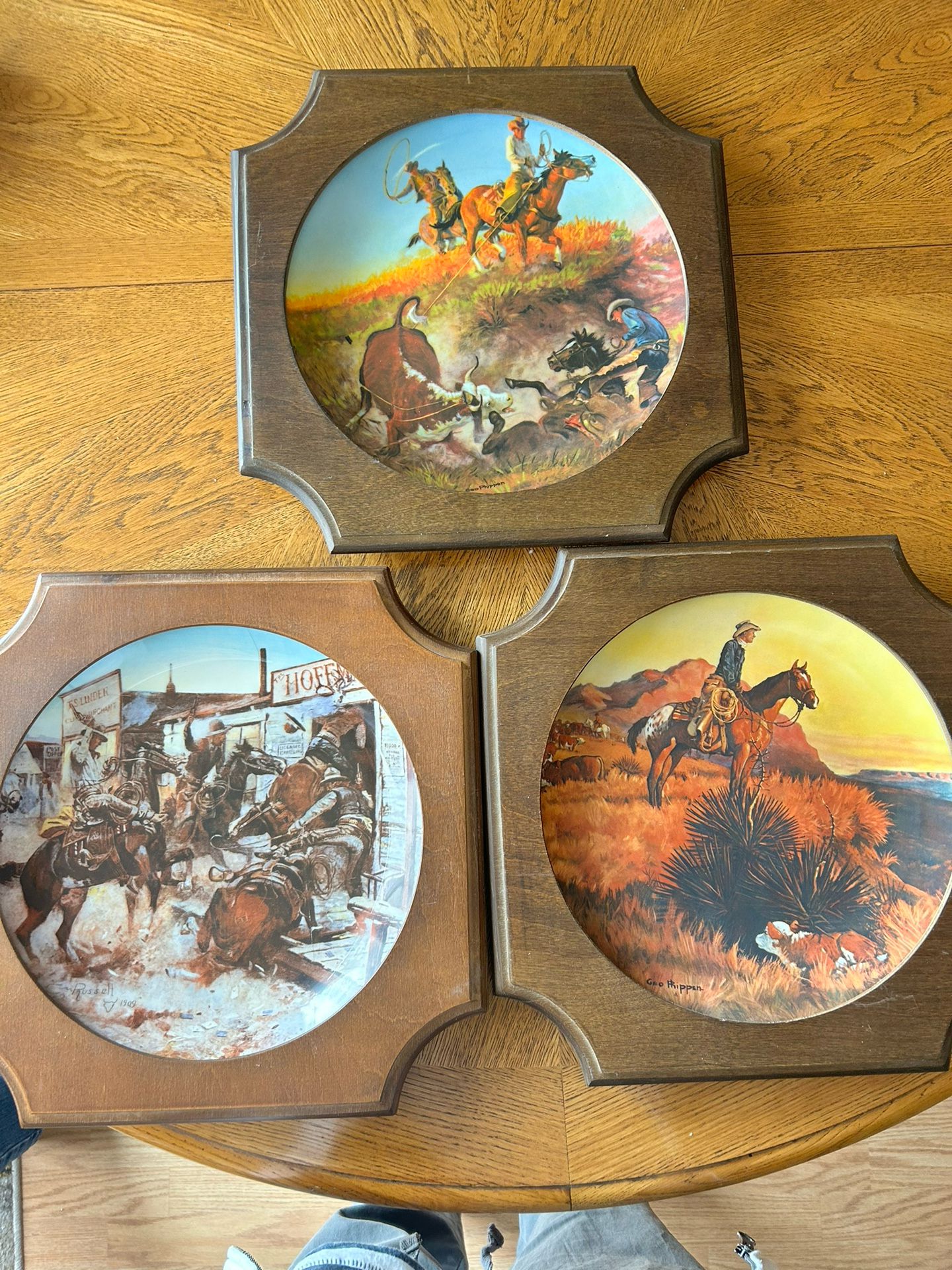 Unique Geo Phippen collectable  plates