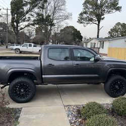 2016 Toyota Tacoma