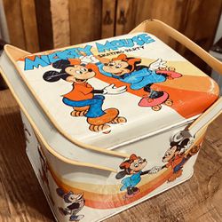 Vintage Walt Disney Mickey Mouse Lunch Box 