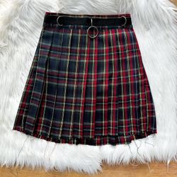 Pleated plaid skirt, brand new