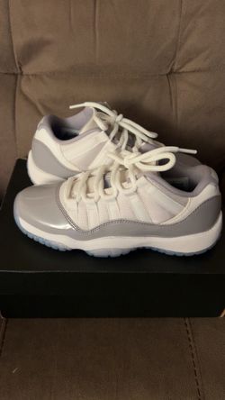 Jordan low retro 11