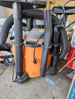 Rigid Professional Wet/Dry Vac 16 Gallon