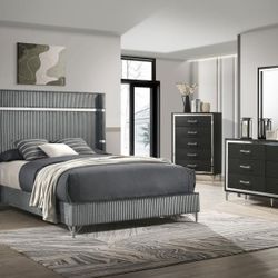 New Arrival Modern Look 4 PC Queen Bedroom Set With Queen Bed Frame Dresser Mirror Nightstand On Sale Now Don't Miss