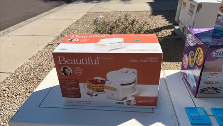 Beautiful Waffle Maker