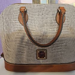 Ladies Dooney And Bourke Purse