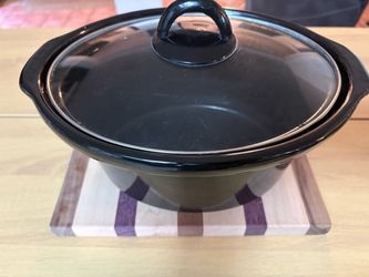 Black Slow Cooker Insert with Lid