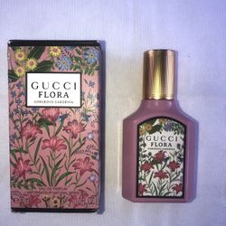 Gucci Flora Gorgeous Gardenia Eau de Parfum 30ml 1oz Perfume