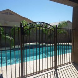 pool security gate! fits two 140” spans