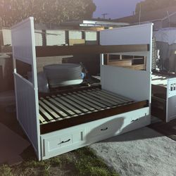 Bunk Bed 