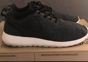 Nike Roshe One Knit Women’s 9.5