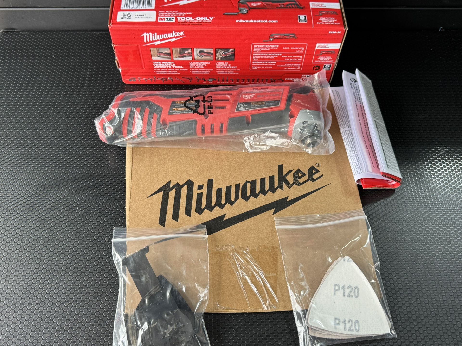 NEW IN BOX Milwaukee 2426-20 M12 MULTI tool oscillating Sawzall Hackzall M18 reciprocating saw