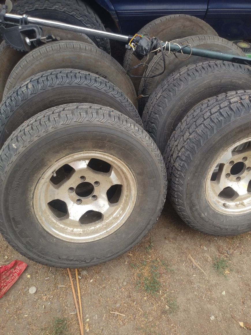 Studded tires and wheels 5 lug