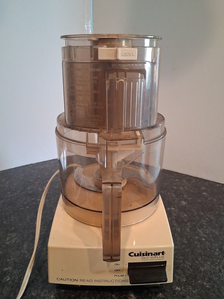 Vintage Cuisinart DLC-10 Plus Food Processor