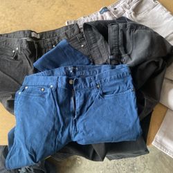 4 Pair Of Jeans OBO 34X30