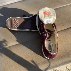 Converse Shoes Size 6 Men o 8 Women