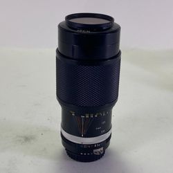 Nikon AF NIKKOR 28-200mm f/3.5-5.6 D Auto Lens F