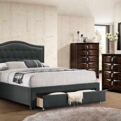 Full Size Bed With Mattress 