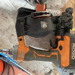 Roofing Nailer
