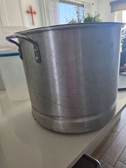 Large Steamer Pot