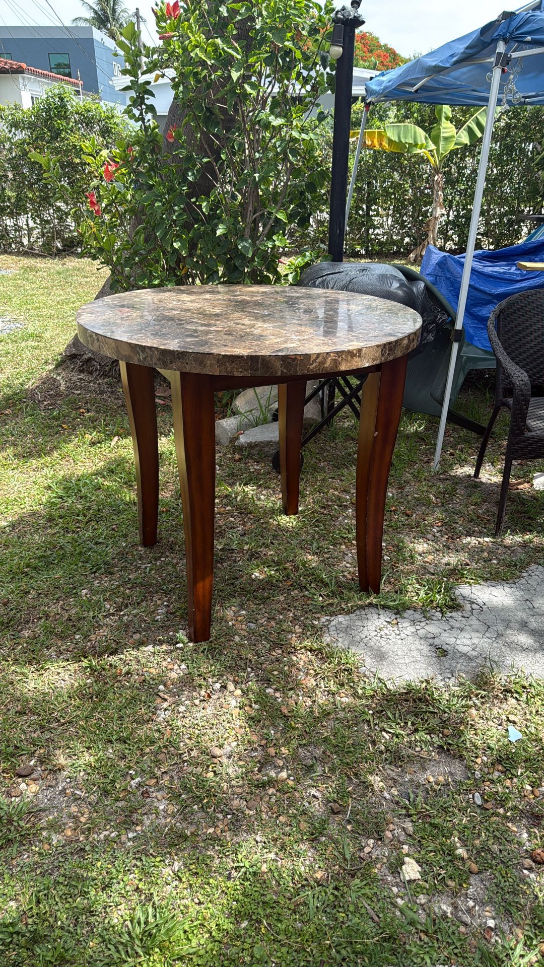 Table Mármol