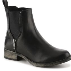 Women's Rocket Dog Camilla Chelsea Boots, Black. Size 7