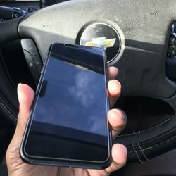 UNLOCKED IPHONE X/ GOOD CONDITION 