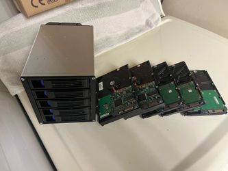 5 Bay New Hard Drive Enclosure With 5 Hard Drives