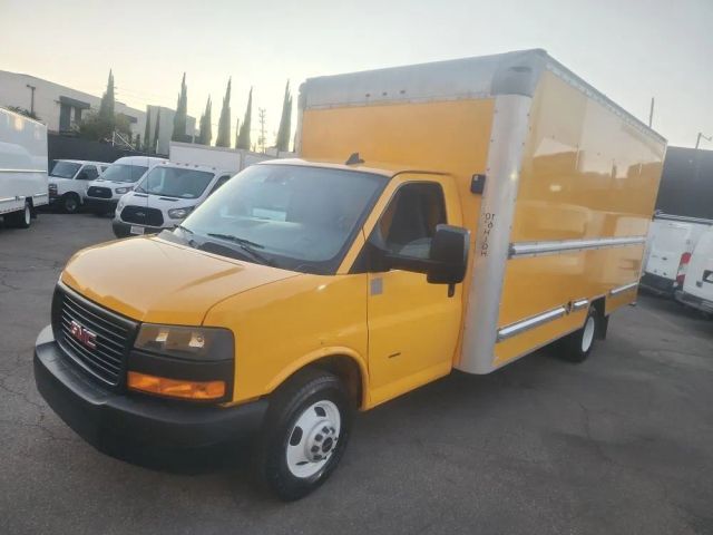 2021 GMC Savana Commercial Cutaway