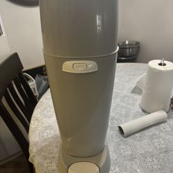 Diaper Genie 