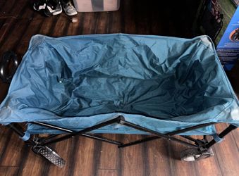 Embark Collapsible Wagon 