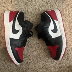 Jordan 1 Low Retro 